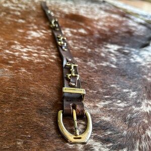 Get it cowgirl! Horsebit leather belt